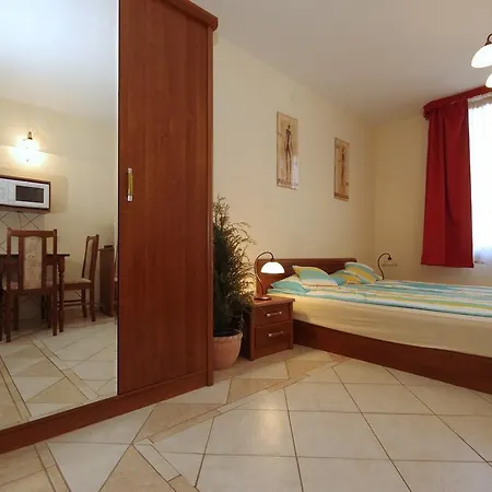 Marcell Apartman Appartement