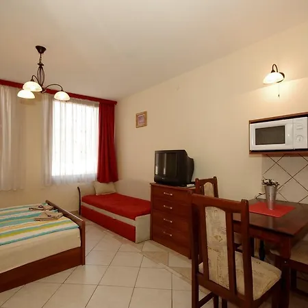 Marcell Apartman * Gyula