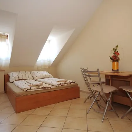 Marcell Apartman Appartement