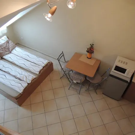 Marcell Apartman Appartement *